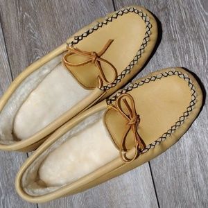 Tan leather slippers. NWOT. Size 10